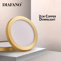 Spot encastré LED doré. | Marco Lucetti