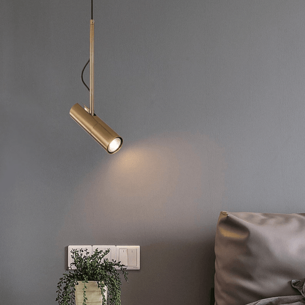 Spot orientable brandé avec tige dorée | Marco Lucetti