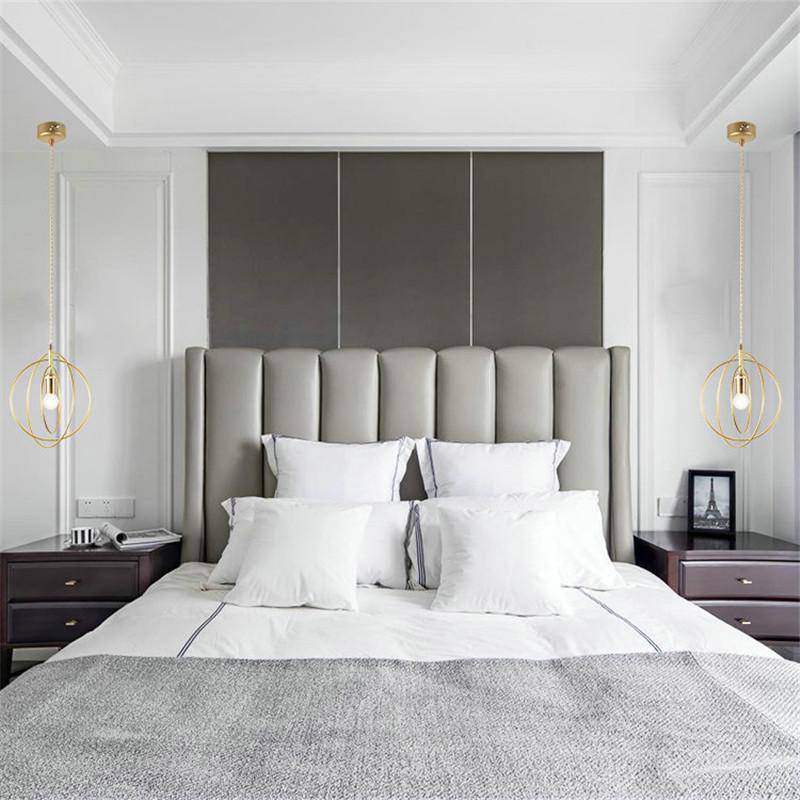 Suspension cage dorée en métal | Marco Lucetti