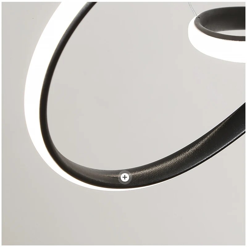 Suspension circulaire au design nordique et minimaliste