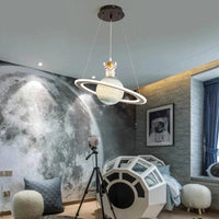 Suspension d'Astronaute et Planète Nordiques | Marco Lucetti