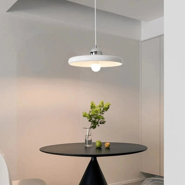 Suspension design blanche en forme d'anneau | Marco Lucetti