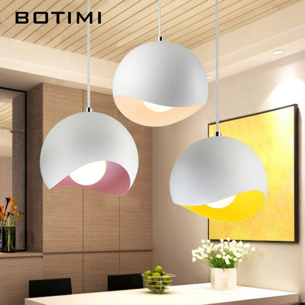 Suspension design en boule ouverte - Botimi Gold | Marco Lucetti