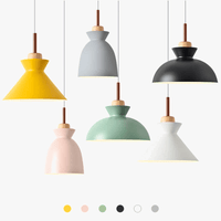Suspension design moderne LED colorée par Luminaires | Marco Lucetti