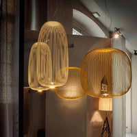 Suspension design ovale Evani en fil métallique coloré | Marco Lucetti