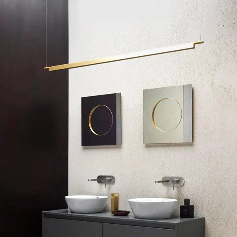 Suspension design scandinave linéaire avec compendium LED longue | Marco Lucetti