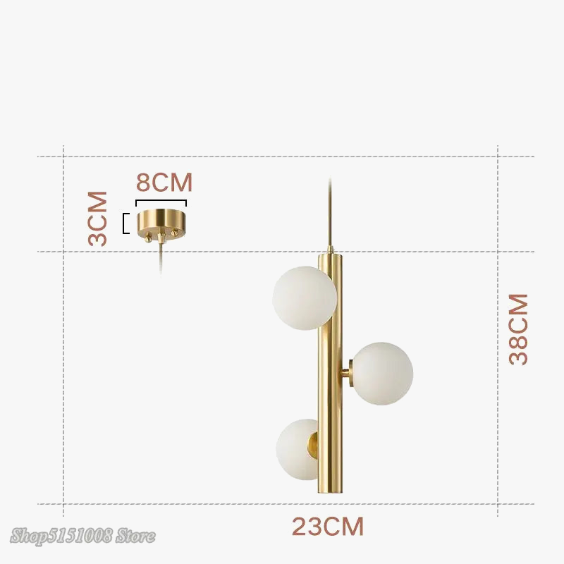 Suspension dorées par un styliste nordique