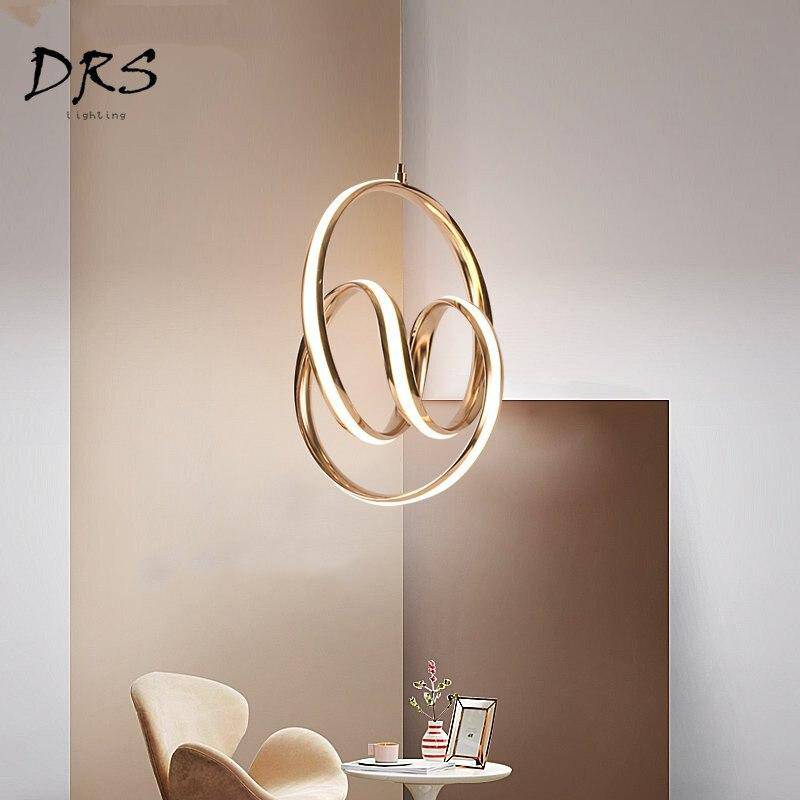 Suspension élégance dorée pour restaurant | Marco Lucetti