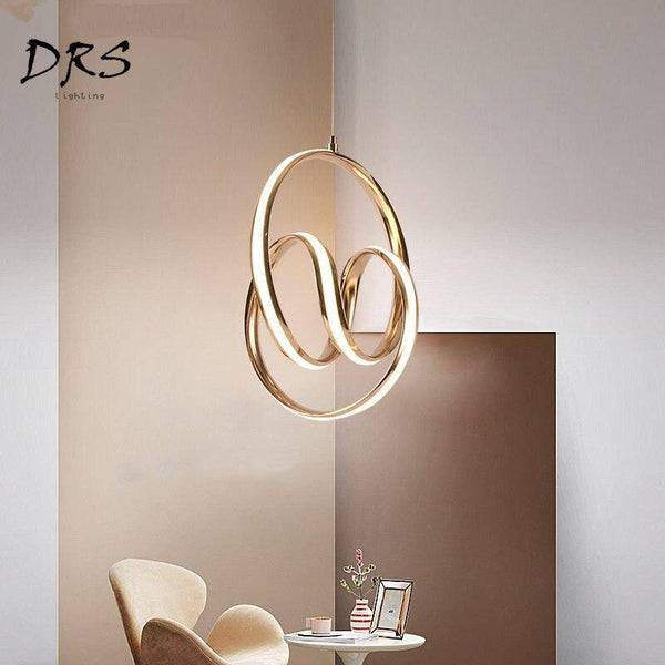 Suspension élégance dorée pour restaurant | Marco Lucetti