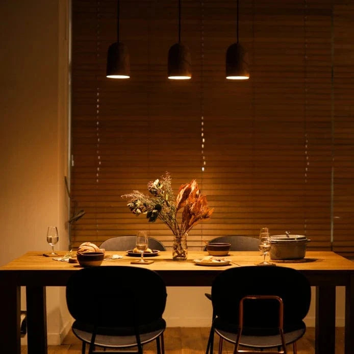 Suspension en bois massif en forme arrondie | Marco Lucetti