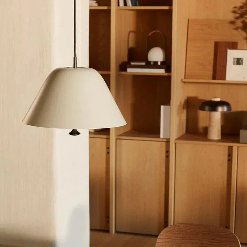 Suspension en fer au design nordique avec LED | Marco Lucetti