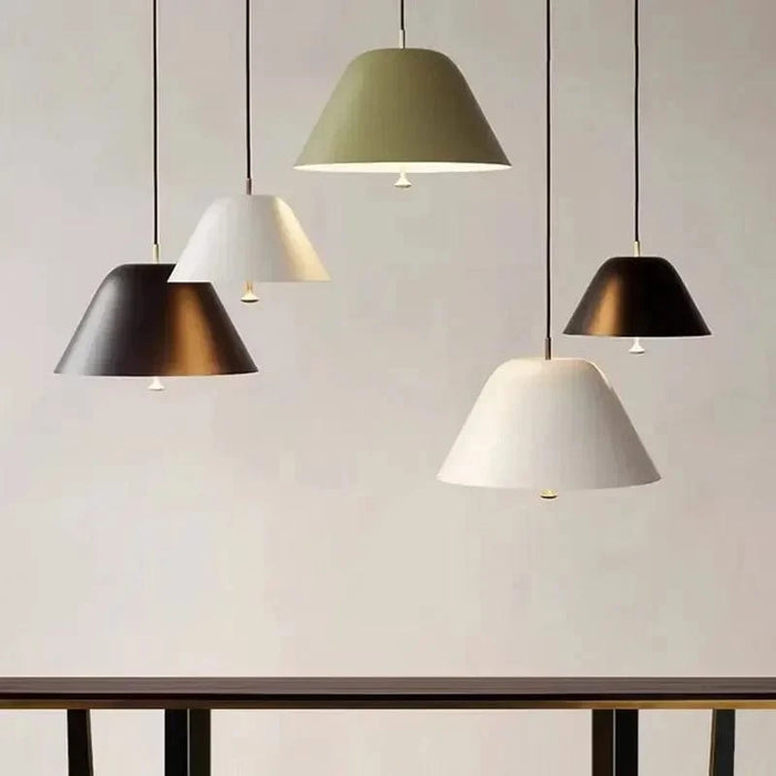 Suspension en fer au design nordique avec LED | Marco Lucetti