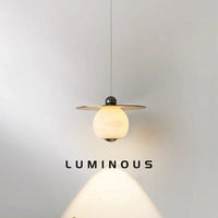 Suspension en marbre espagnol pour chambre chic | Marco Lucetti