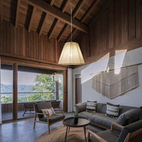 Suspension en tissu chinois moderne avec design pli rétro - Élégance asiatique revisité | Marco Lucetti