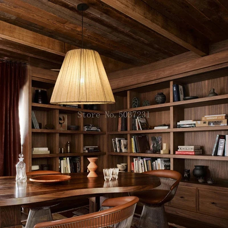 Suspension en tissu chinois moderne avec design pli rétro - Élégance asiatique revisité | Marco Lucetti