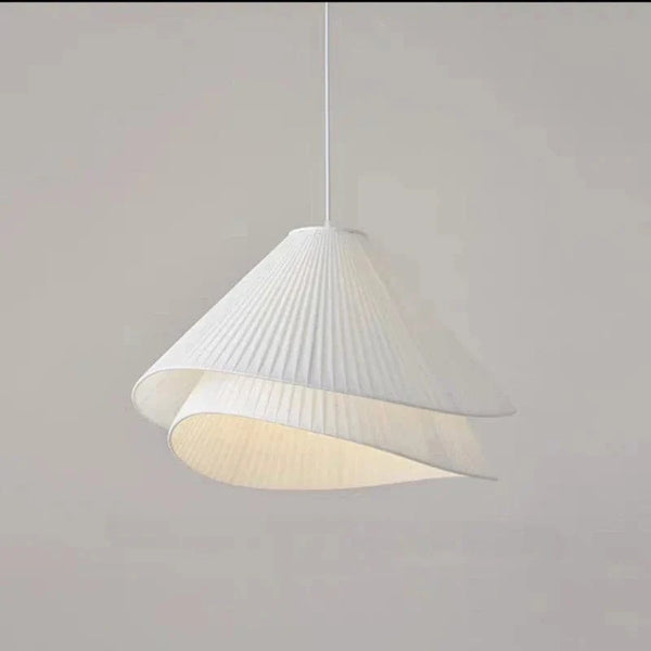 Suspension en tissu médiéval : Un mélange unique de tradition et de modernité | Marco Lucetti