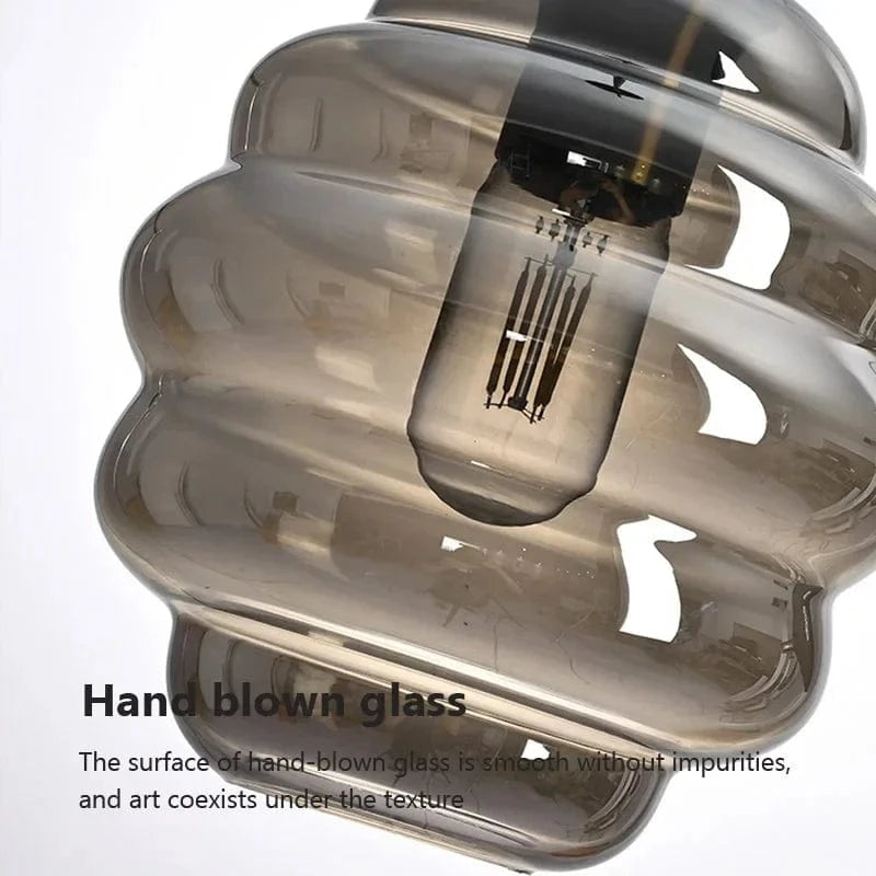 Suspension en verre nordique pour une salle à manger contemporaine | Marco Lucetti