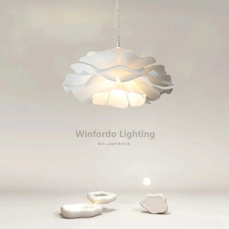 Suspension florale en acrylique | Marco Lucetti