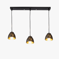 Suspension industrielle noir en métal. | Marco Lucetti