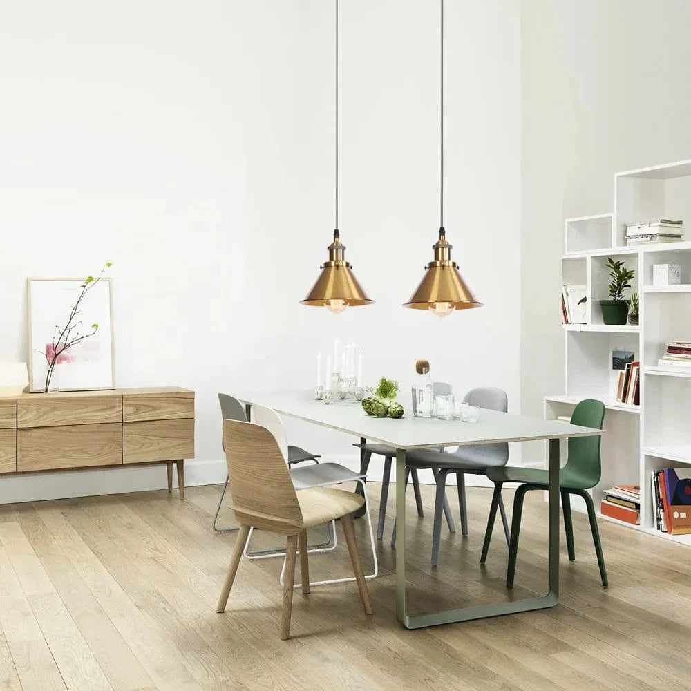 Suspension Industrielle Vintage avec Abat-jour en Fer | Marco Lucetti