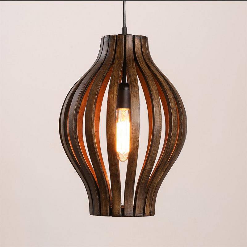 Suspension industrielle vintage en bois | Marco Lucetti