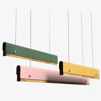 Suspension LED chic en bois et métal coloré | Marco Lucetti