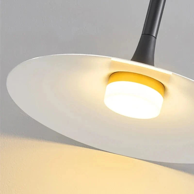 Suspension LED design conique noir | Marco Lucetti