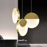 Suspension LED Dorée en Formes Arrondies | Marco Lucetti