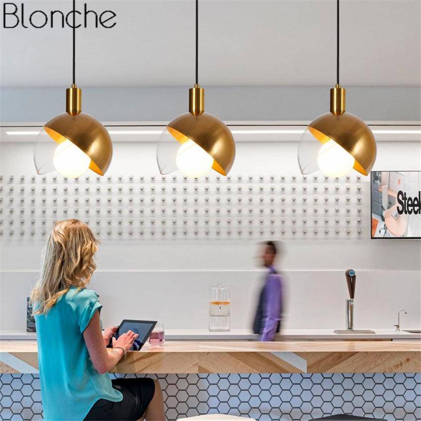 Suspension LED dorée style chic Greedy | Marco Lucetti