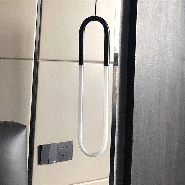 Suspension LED en anneau allongé Hang - Style Moderne | Marco Lucetti Noir / Froide