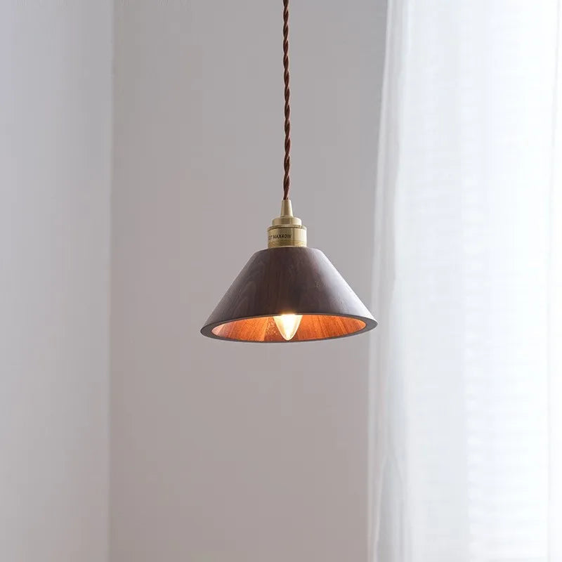 Suspension LED en bois au design nordique loft et moderne