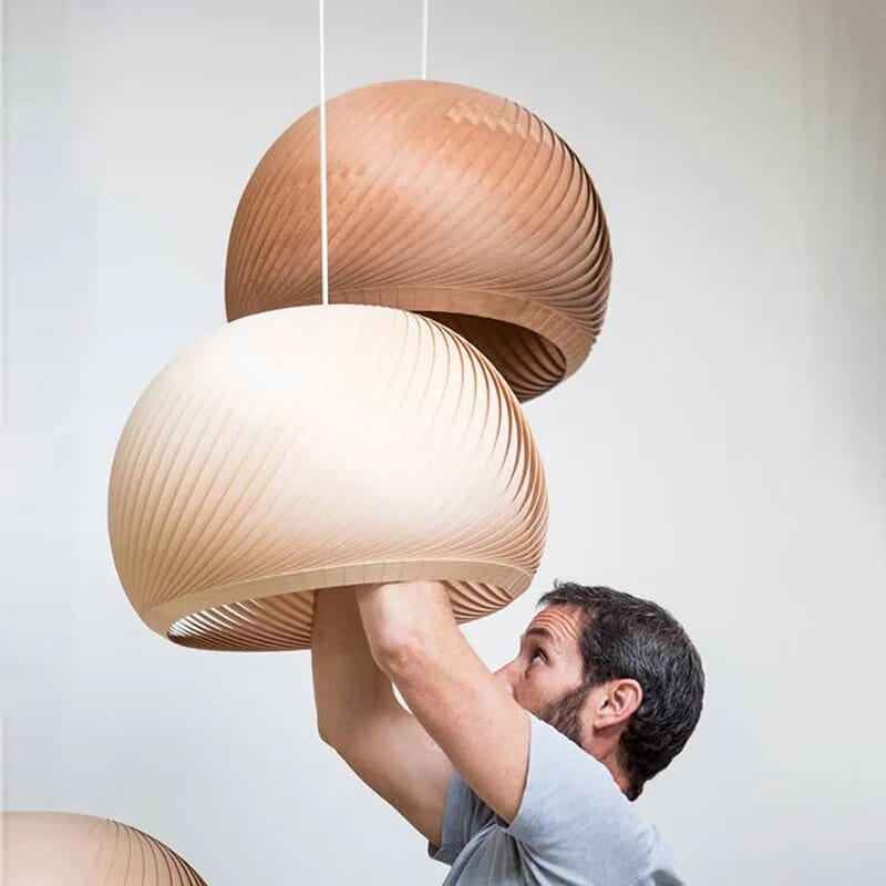 Suspension LED en bois naturel | Marco Lucetti