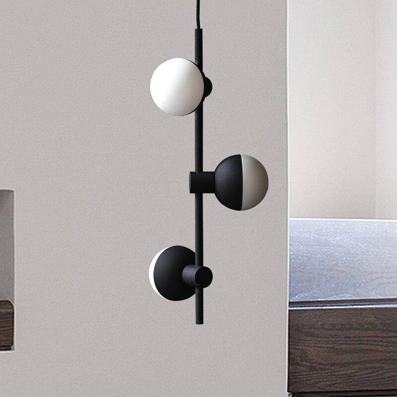 Suspension LED en métal noir avec 3 boules en verre - Design contemporain | Marco Lucetti