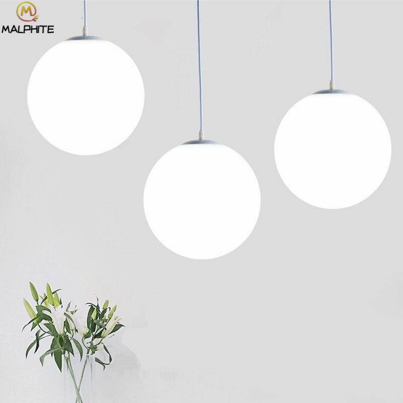 Suspension LED en verre blanc pour un Loft Chic | Marco Lucetti