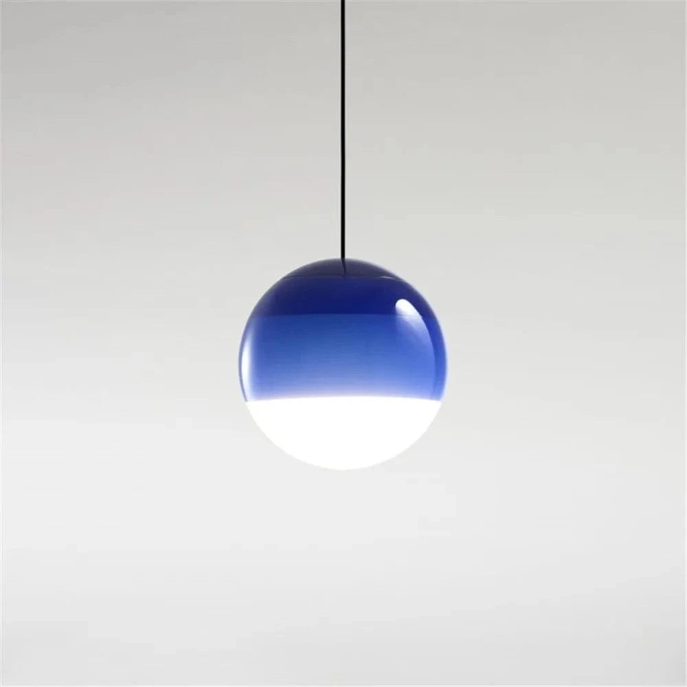 Suspension LED en verre inspiré du design nordique pour hôtellerie et chambre prestigieuse | Marco Lucetti Bleu / Diamètre 15 cm