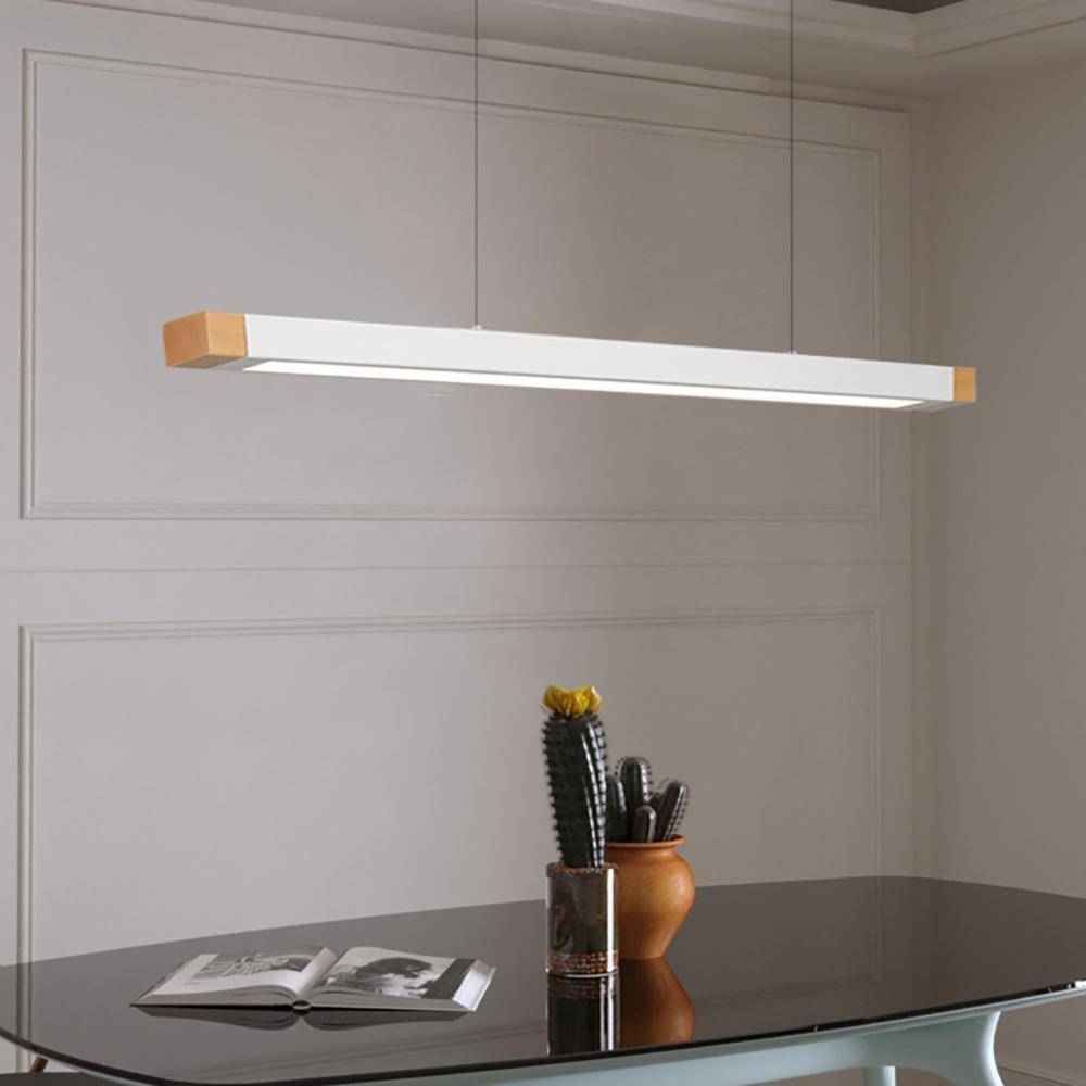 Suspension LED Noire Longue en Métal - Design Élégant | Marco Lucetti