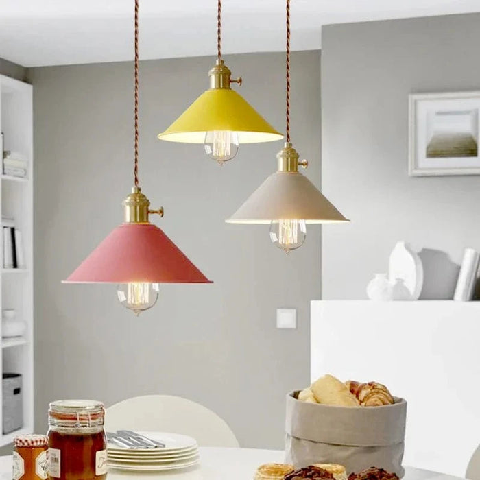 Suspension LED Nordique Macaron Coloré en Fer Forgé pour Salon et Chambre - Lustre Intérieur Décoratif | Marco Lucetti
