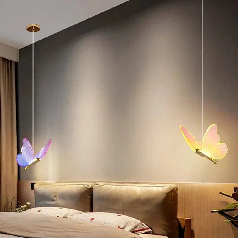 Suspension LED papillon en acrylique au design contemporain | Marco Lucetti