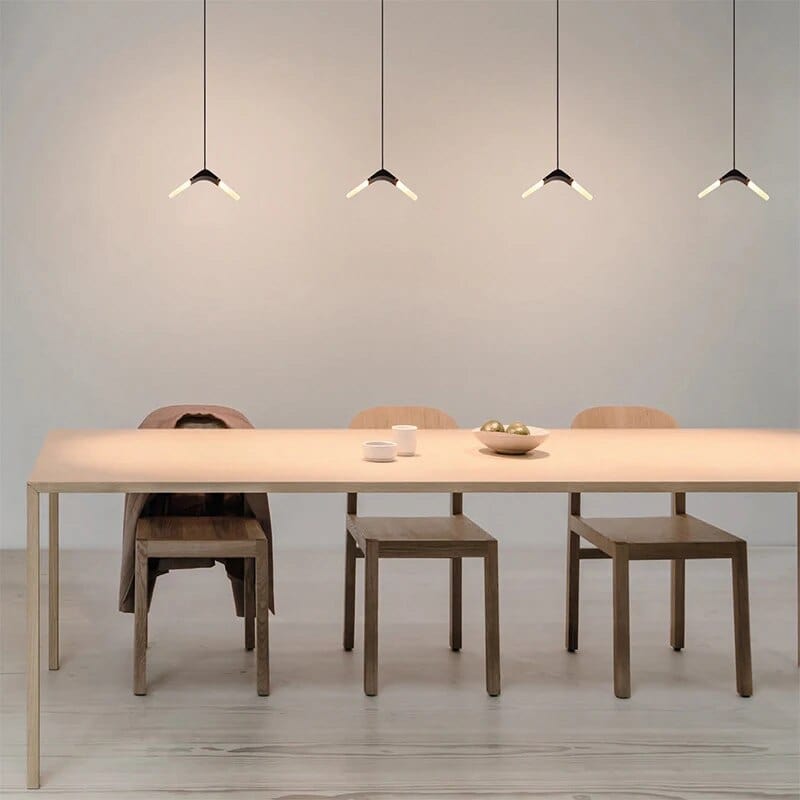 Suspension LED Volantes pour une Salle à Manger Moderne | Marco Lucetti
