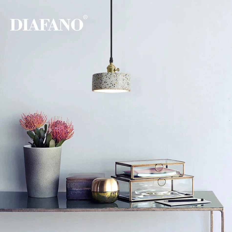 Suspension Luminaire Ciment Blanc Nordique pour Bar Salon et Cuisine | Marco Lucetti