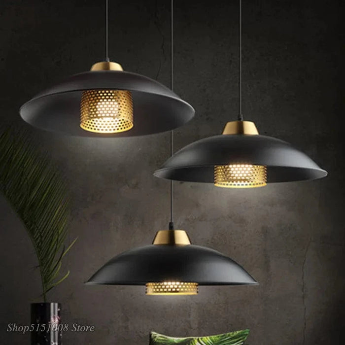 Suspension luminaire en fer style industriel vintage modernisé | Marco Lucetti Noir