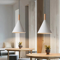 Suspension lumineuse en bois nordique moderne LED pour la décoration de la maison et la chambre | Marco Lucetti