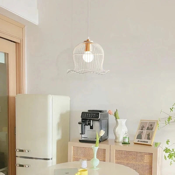 Suspension Lumineuse en Métal Blanc Nordique Forme de Fleur pour Restaurant et Salon | Marco Lucetti