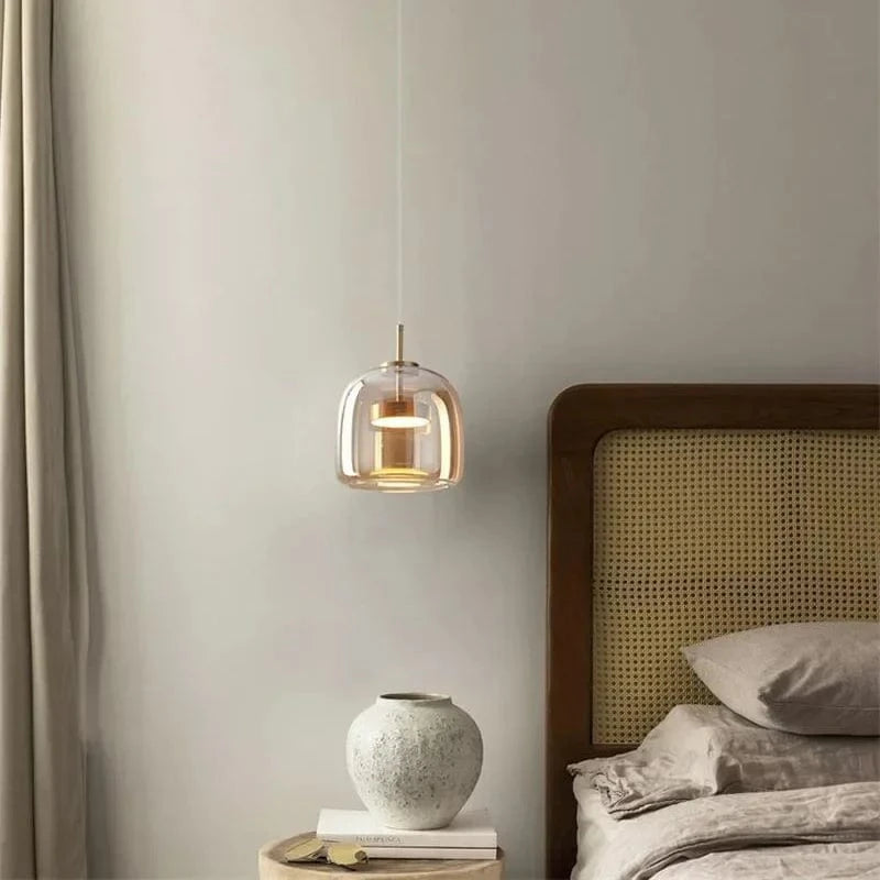 Suspension lumineuse en verre au design nordique contemporain | Marco Lucetti