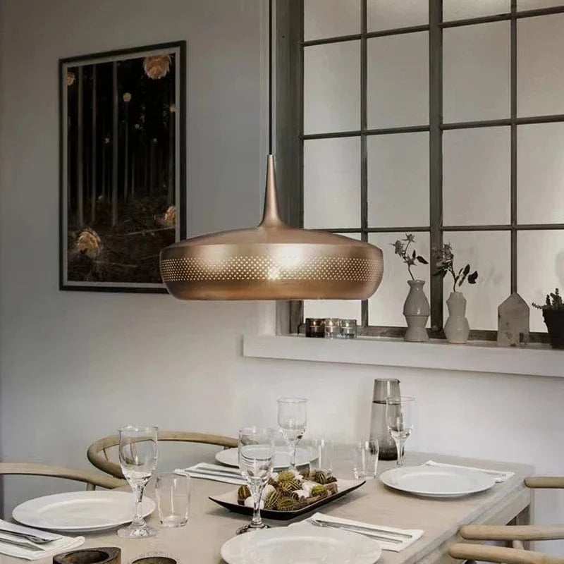 Suspension métallique nordique minimaliste | Marco Lucetti