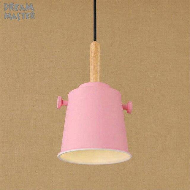 Suspension moderne colorée en bois WoodStick | Marco Lucetti Rose
