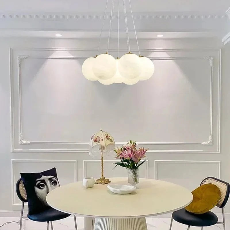 Suspension moderne minimaliste Haricot Magique à la française | Marco Lucetti