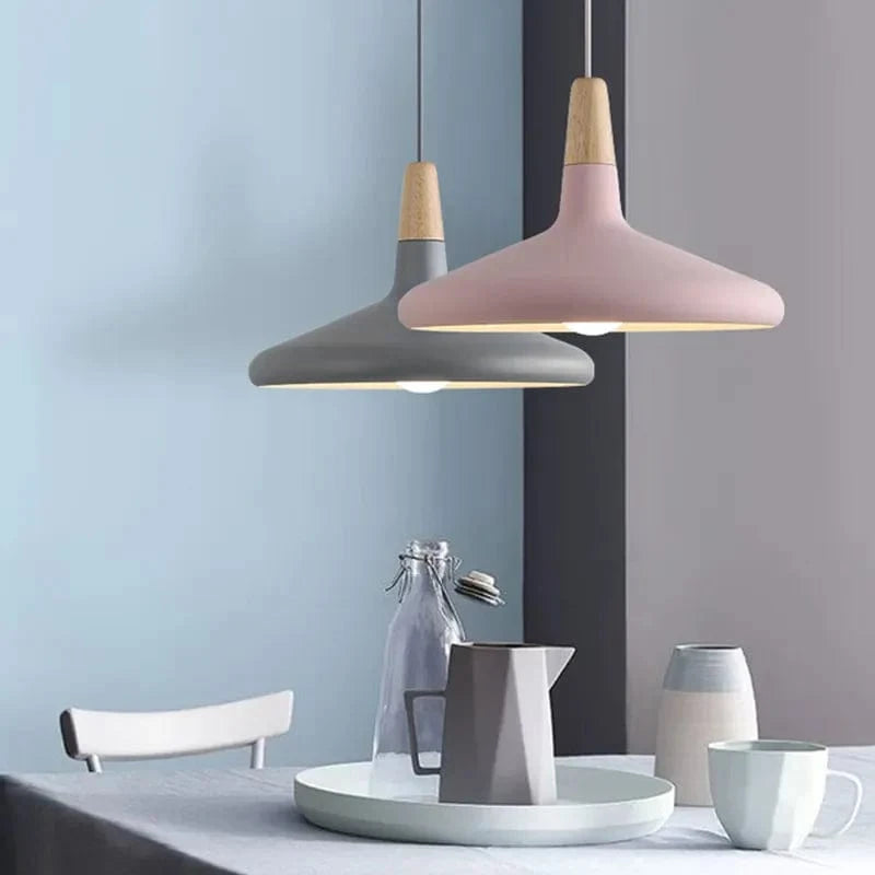 Suspension nordique en bois et aluminium pour une décoration moderne | Marco Lucetti