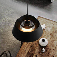 Suspension Pinecone - Style Rétro Chic | Marco Lucetti