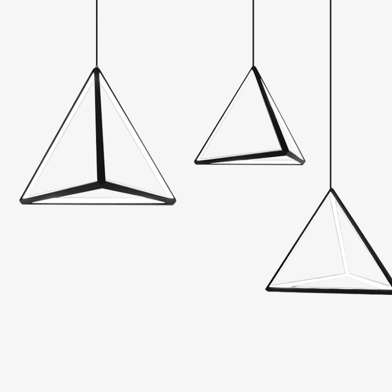 Suspension pyramide à LED : Style Novelty | Marco Lucetti